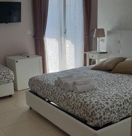 Home Sweet Home Scerne Ngoại thất bức ảnh
